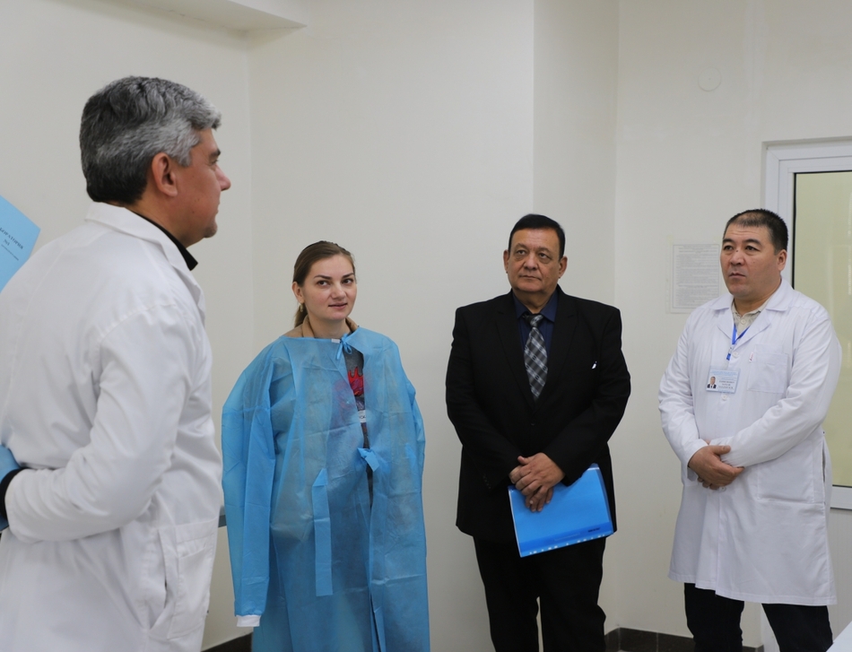 Россия Ветеринария ва фитосанитария назорати федерал хизмати мутахассислари Ўзбекистондаги ветеринария дори воситаларини назорат қилувчи илмий марказ фаолияти билан танишди
